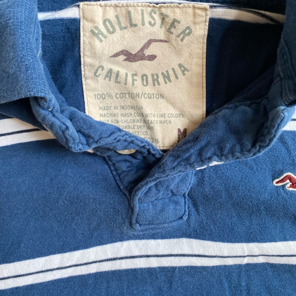 Hollister shirt - Picture 2 of 2